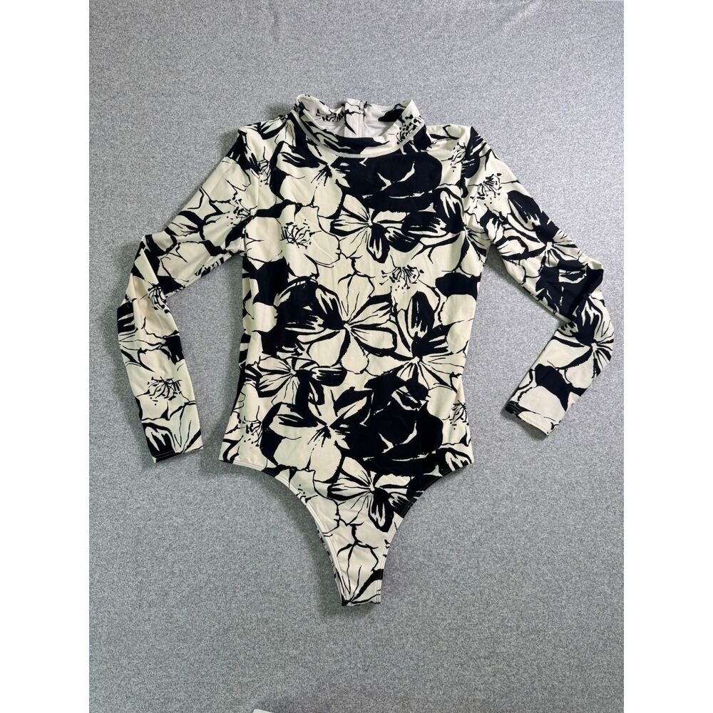 O’Neill Women’s Floral Surf Suit One Piece Swimsuit L Black White Long Sleeve